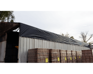 Impermeabilización de techo de depósito con Polietileno Negro