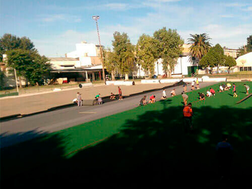 Geotextil No Tejido en Cancha de Hockey Sintética